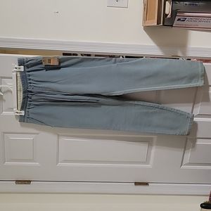 PURE DKNY Jeans Size S New/ w/T